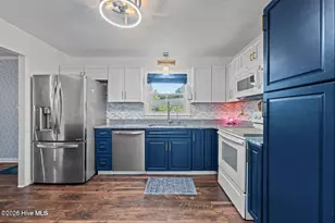 200 Stratford Rd, Havelock, NC 28532 - Photo 5