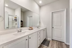 7695 Knightbell Cir, Leland, NC 28451 - Photo 15