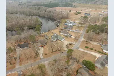 108 Arbor Drive, Washington, NC 27889 - Photo 9
