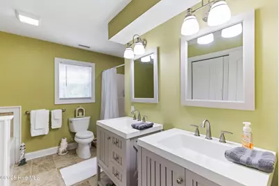 104 NE 40th Street, Oak Island, NC 28465 - Photo 31
