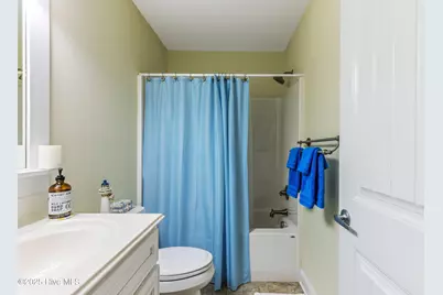 104 NE 40th Street, Oak Island, NC 28465 - Photo 33