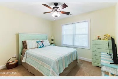 104 NE 40th Street, Oak Island, NC 28465 - Photo 33