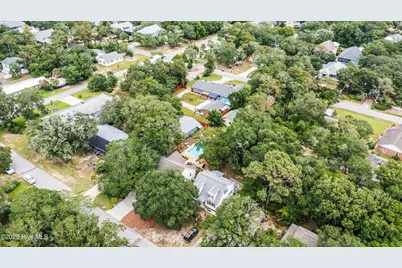 104 NE 40th Street, Oak Island, NC 28465 - Photo 57