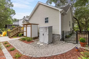 104 NE 40th St, Oak Island, NC 28465 - Photo 45