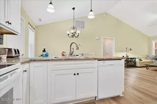 104 NE 40th St, Oak Island, NC 28465 - Photo 23