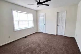 3995 Sterling Pointe Dr, Winterville, NC 28590 - Photo 11