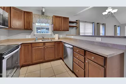 2404 King Richard Court #E, Greenville, NC 27858 - Photo 27
