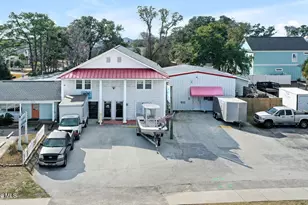 5215 E Oak Island Dr, Oak Island, NC 28465 - Photo 1