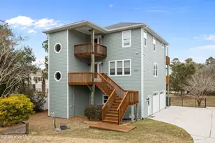 7118 Archers Creek Dr, Emerald Isle, NC 28594 - Photo 7