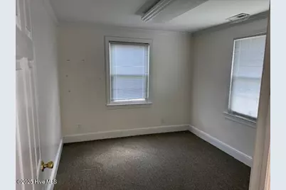203 W Bayshore Boulevard, Jacksonville, NC 28540 - Photo 7