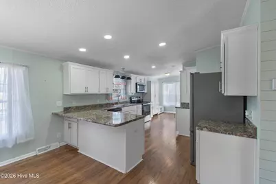 335 Laughing Gull Court SW, Shallotte, NC 28470 - Photo 7