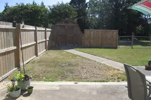 2573 Graham St, Winterville, NC 28590 - Photo 11