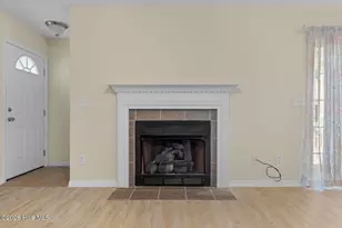 109 Gladiola Dr, New Bern, NC 28562 - Photo 7