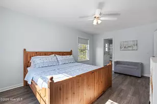 117 NE 52nd St, Oak Island, NC 28465 - Photo 19