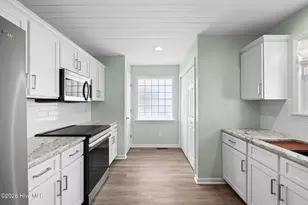 117 NE 52nd St, Oak Island, NC 28465 - Photo 13