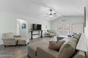 117 NE 52nd St, Oak Island, NC 28465 - Photo 9
