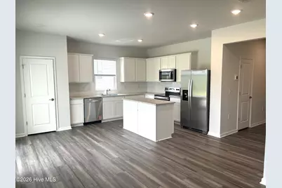 710 Tahoe Ridge Drive SE, Leland, NC 28451 - Photo 3