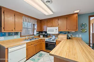 27 Scotland St, Ocean Isle Beach, NC 28469 - Photo 11