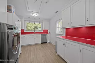 607 W Main St, Williamston, NC 27892 - Photo 17