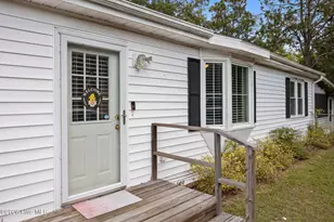 607 W Main St, Williamston, NC 27892 - Photo 3