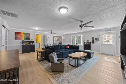 607 W Main Street, Williamston, NC 27892 - Photo 5