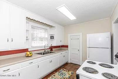 931 Eastern Avenue, Nashville, NC 27856 - Photo 5