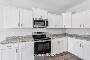 715 Atlantic Coast Ln, Jacksonville, NC 28546 - Photo 9