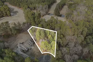 124 Carrington Square, West End, NC 27376 - Photo 1