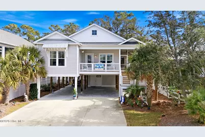 214 NE 35th Street, Oak Island, NC 28465 - Photo 1