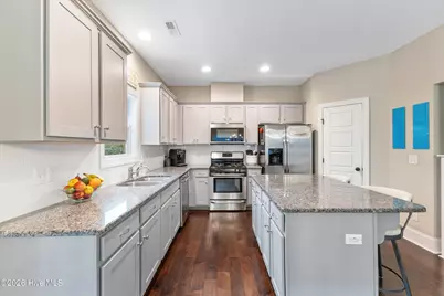 346 Hanover Lakes Drive, Wilmington, NC 28401 - Photo 17