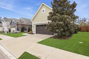 346 Hanover Lakes Dr, Wilmington, NC 28401 - Photo 3