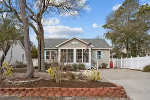 165 NE 5th St, Oak Island, NC 28465 - Photo 1