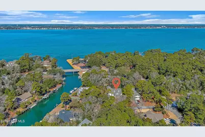 104 Elm Court, Pine Knoll Shores, NC 28512 - Photo 1