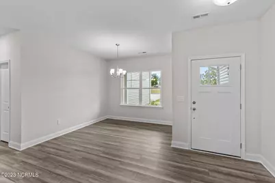 2504 Starling Lane, New Bern, NC 28562 - Photo 9
