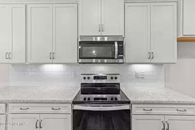 2504 Starling Lane, New Bern, NC 28562 - Photo 11