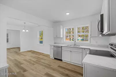 810 N Lee Street, Whiteville, NC 28472 - Photo 15