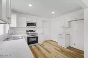 810 N Lee St, Whiteville, NC 28472 - Photo 13