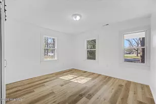 810 N Lee St, Whiteville, NC 28472 - Photo 21