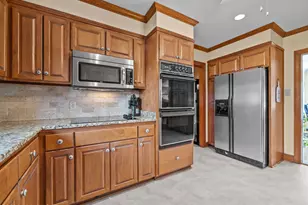 200 Pelican Dr, Newport, NC 28570 - Photo 27