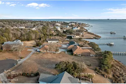 200 Pelican Drive, Newport, NC 28570 - Photo 17