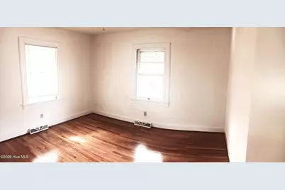 322 Jefferson Street W, Wilson, NC 27893 - Photo 5