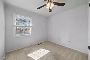 323 Cardinal Rd, Jacksonville, NC 28546 - Photo 9
