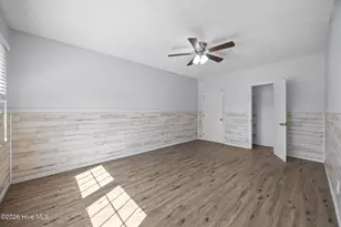 323 Cardinal Rd, Jacksonville, NC 28546 - Photo 7
