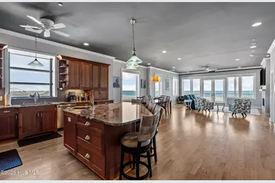 312 Carolina Beach Avenue N, Carolina Beach, NC 28428 - Photo 15