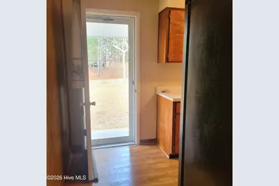 735 W Philadelphia Avenue, Pinebluff, NC 28373 - Photo 5