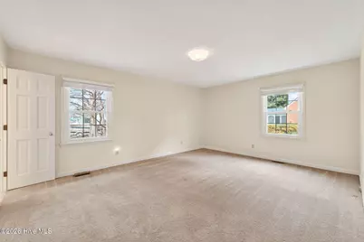 808 Chestnut Drive, Smithfield, NC 27577 - Photo 27