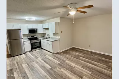 3216 Summer Place #2, Greenville, NC 27834 - Photo 3