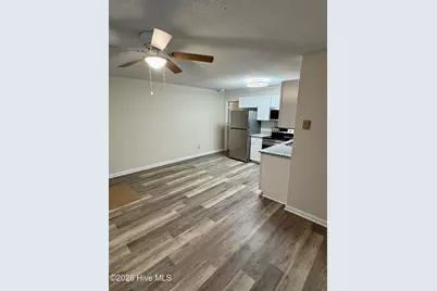 3216 Summer Place #2, Greenville, NC 27834 - Photo 5