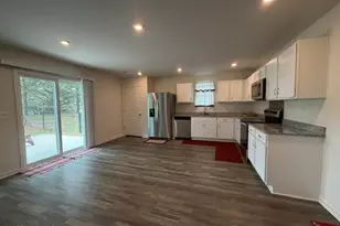 2142 Carriage Dr, Kinston, NC 28504 - Photo 13