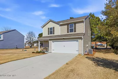 2142 Carriage Drive, Kinston, NC 28504 - Photo 3
